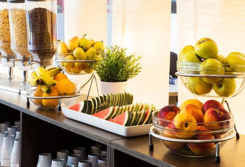 غرفة قياسية فردية, B&b Hotel Girona 3