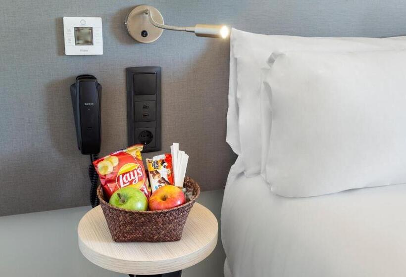 Номер Superior, B&b Hotel Girona 3