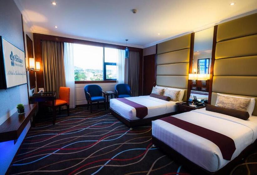 Standard Room, Cebu Parklane International