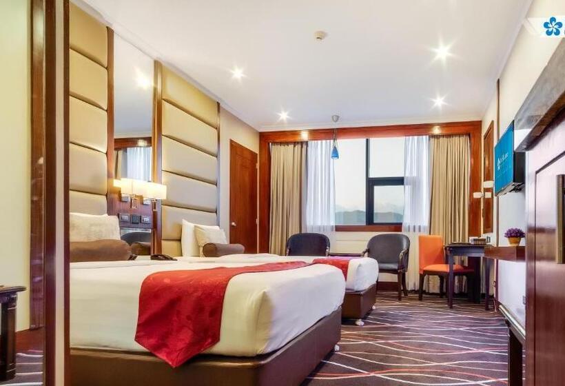 Standard Room, Cebu Parklane International