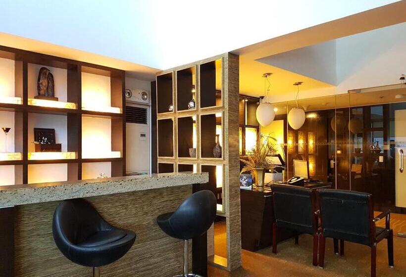 اتاق استاندارد پلاس, Cebu Parklane International