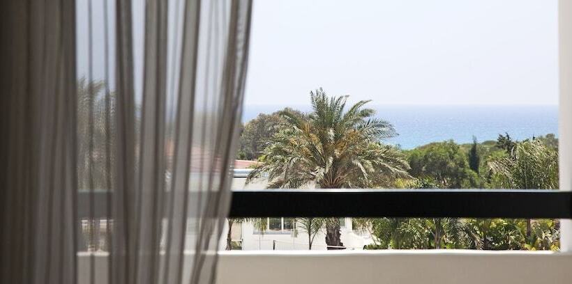 Номер Superior Вид на Море, Christofinia