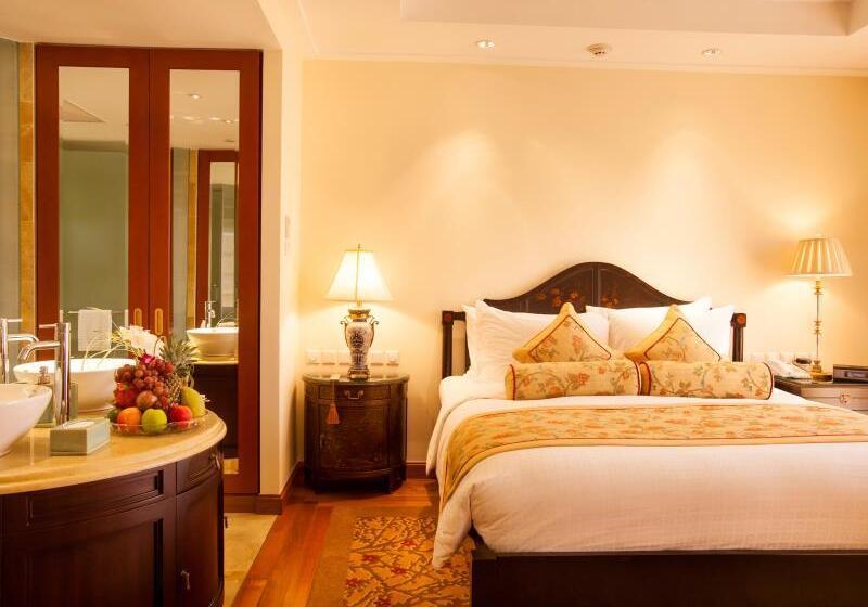 سوئیت 2 خوابه, Indochine Palace