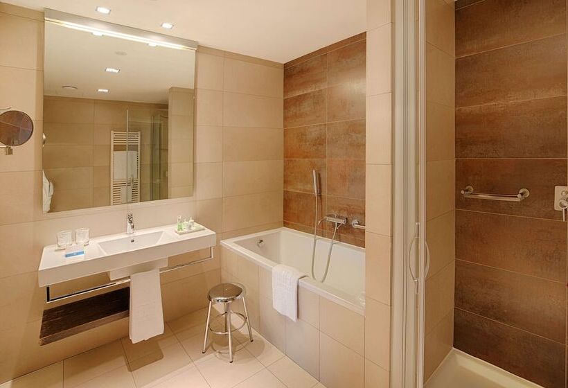 ファミリールーム, NH Orio Al Serio