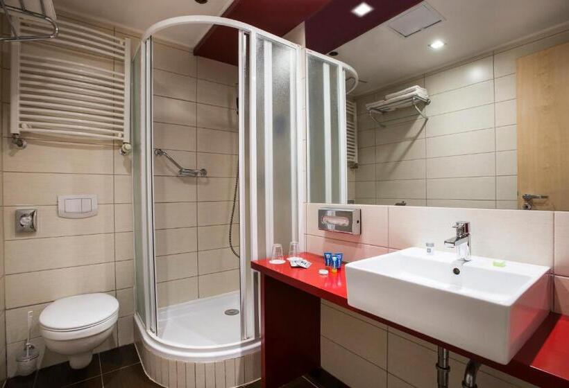 スタンダードシングルルーム, Promenade City