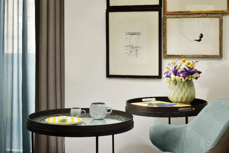 חדר סופריור, Pulitzer