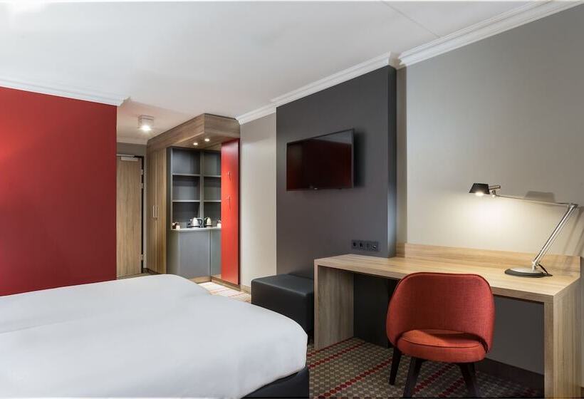 高级大房间, Ramada By Wyndham Amsterdam Airport Schiphol