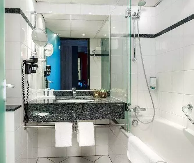 スーペリアトリプルルーム, Ramada By Wyndham Amsterdam Airport Schiphol