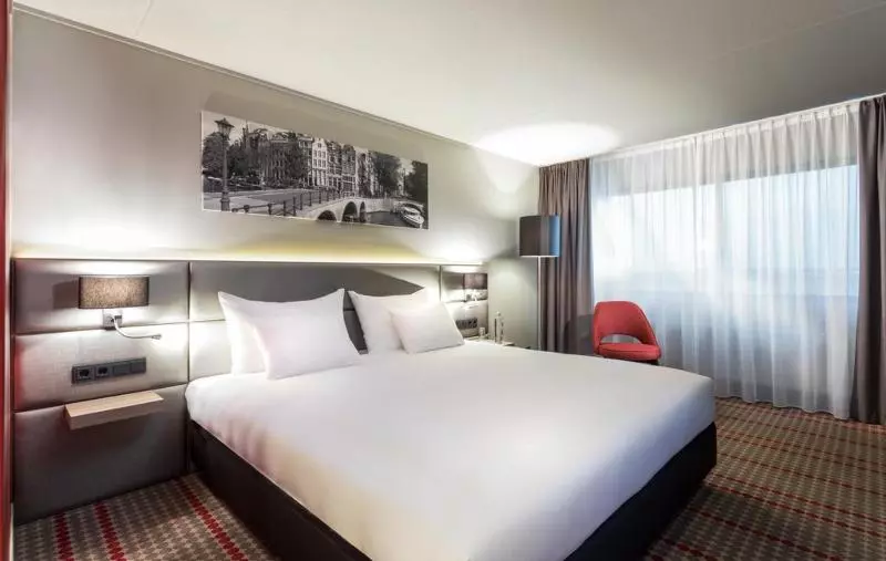 スーペリアールーム, Ramada By Wyndham Amsterdam Airport Schiphol