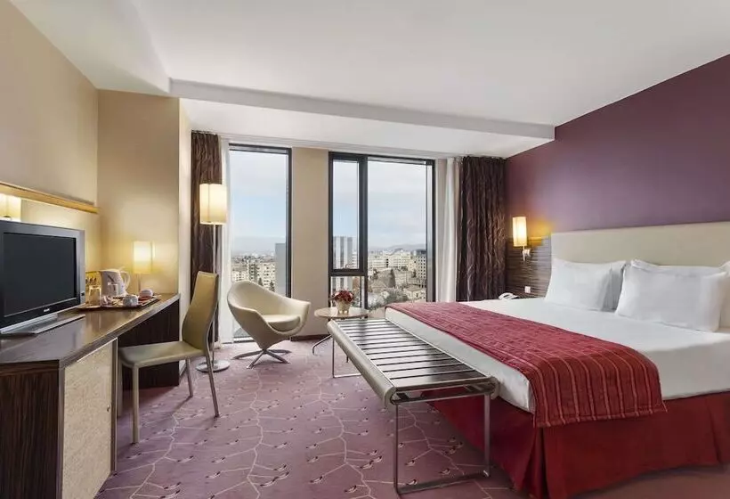 اتاق اجرایی, Ramada Sibiu