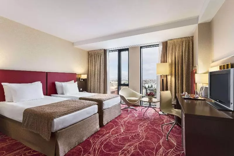 اتاق اجرایی, Ramada Sibiu