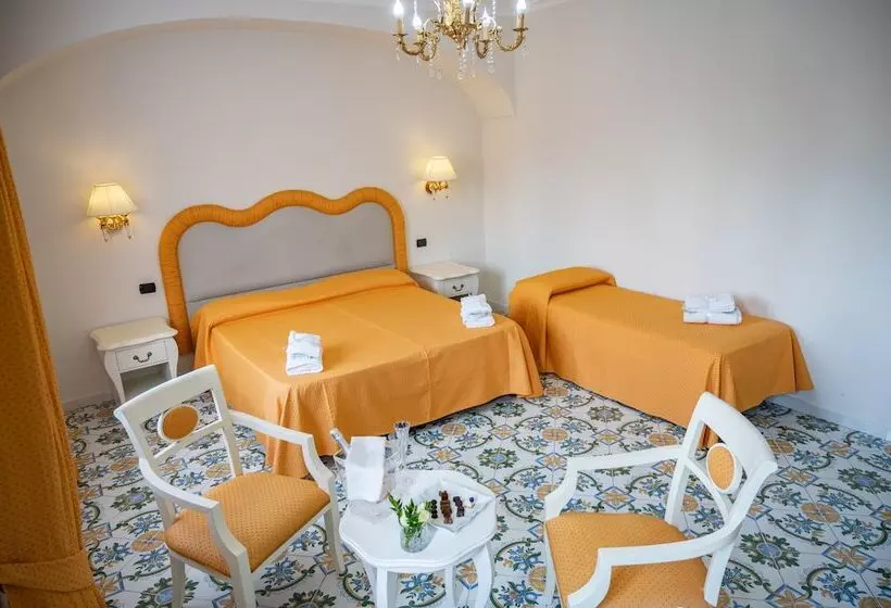 اتاق استاندارد سه نفره, Villa Le Zagare Relais & Spa