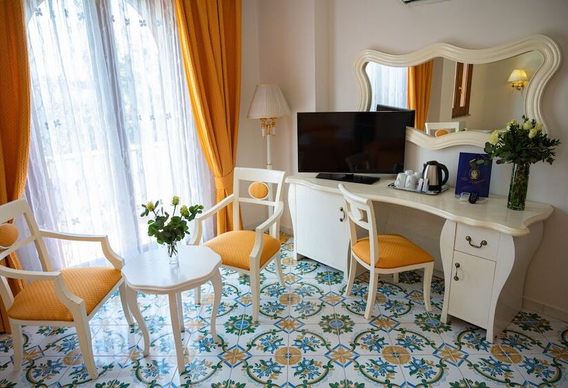 חדר סטנדרט לארבעה, Villa Le Zagare Relais & Spa