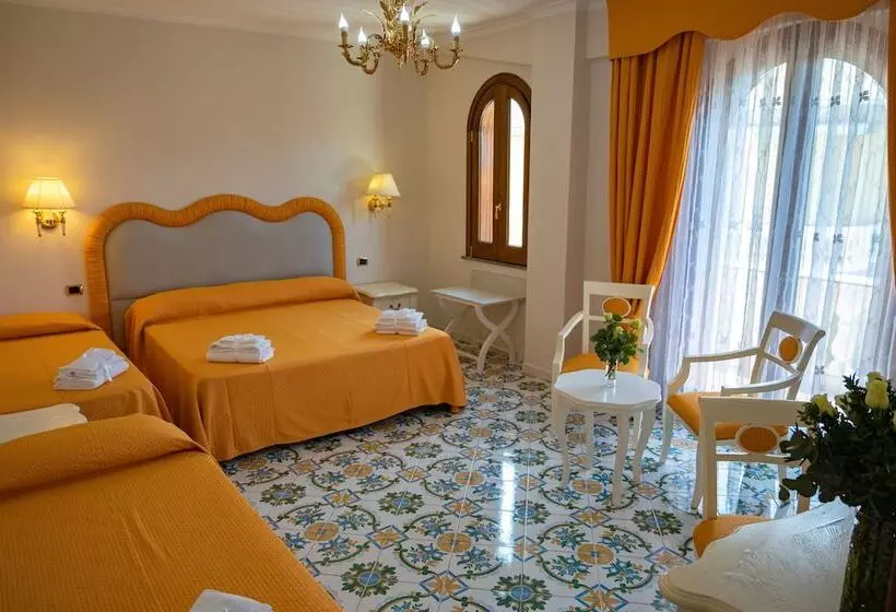 اتاق استاندارد چهار تخته, Villa Le Zagare Relais & Spa