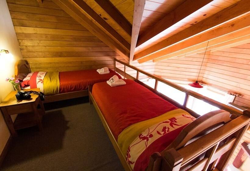 דירת חדר, Linda Vista Apart