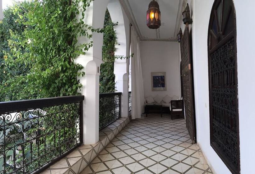 Süit, Riad Dar El Assafir