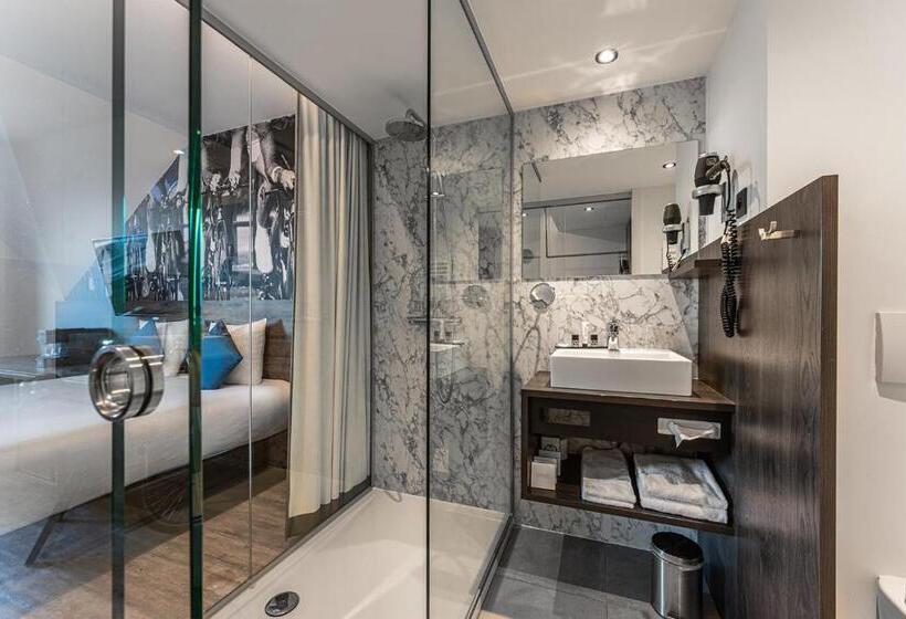 Номер Superior Кровать Кинг, Velotel Brugge