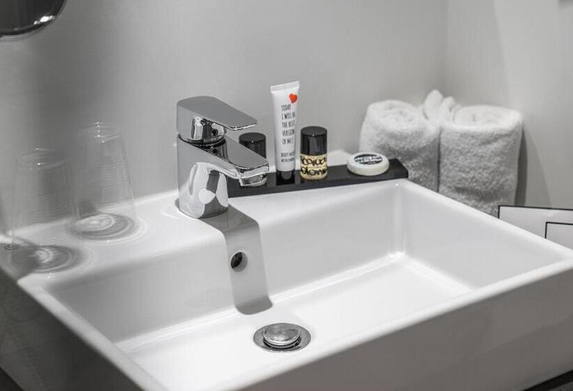 Номер Superior Кровать Кинг, Velotel Brugge