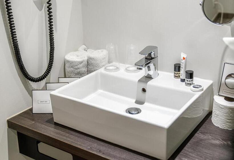 Номер Комфорт, Velotel Brugge