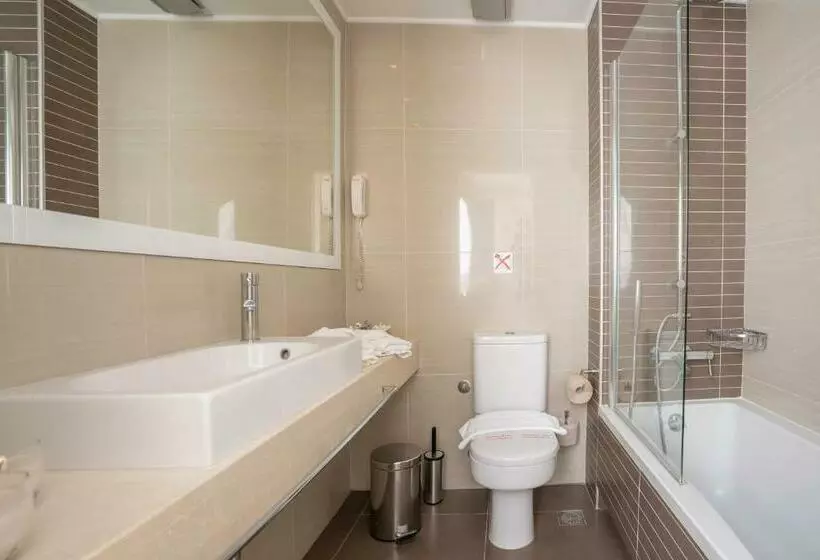 اتاق استاندارد, Art Hotel Debono