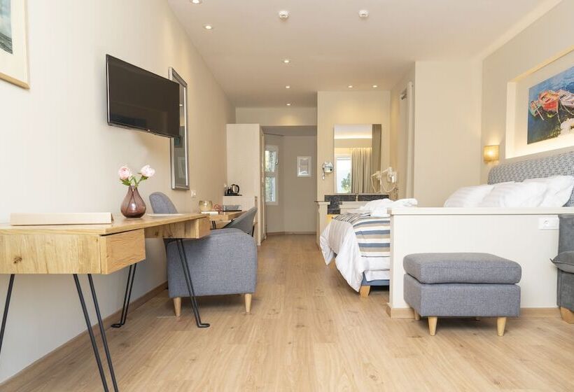 Бунгало Стандарт, Art Hotel Debono