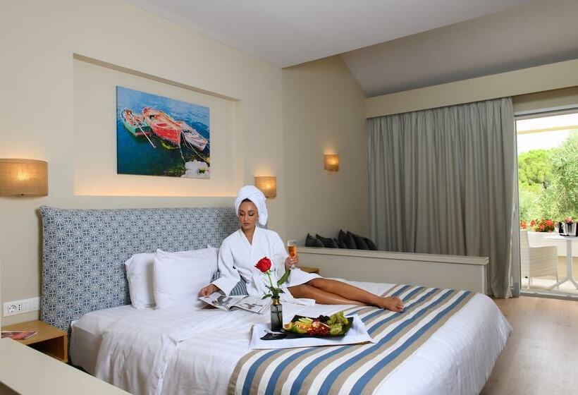 Бунгало Стандарт, Art Hotel Debono