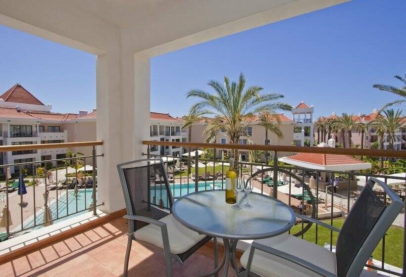 Люкс Deluxe 2 Спальни, As Cascatas Golf Resort & Spa