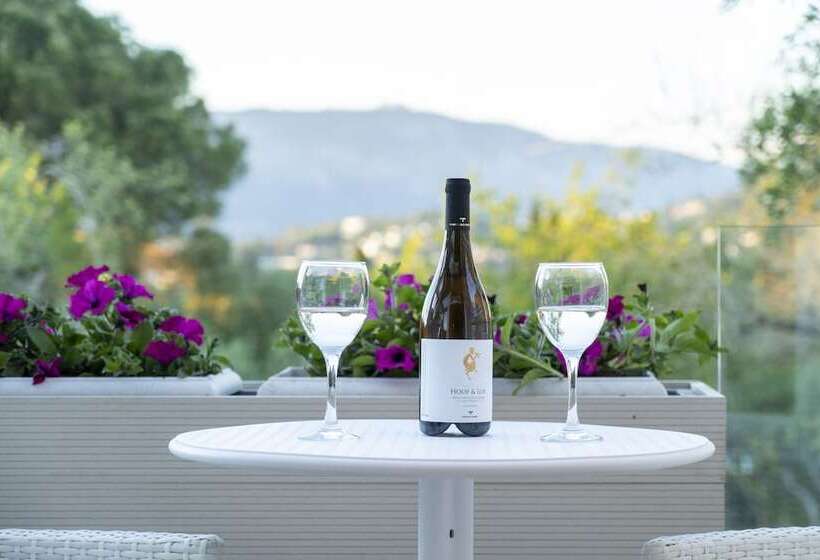 Бунгало Стандарт, Art Hotel Debono