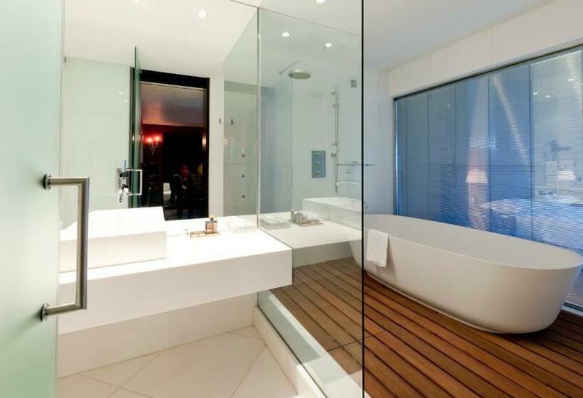 Люкс, Casino Chaves