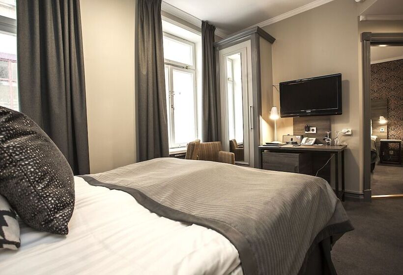 标准间, Clarion Grand