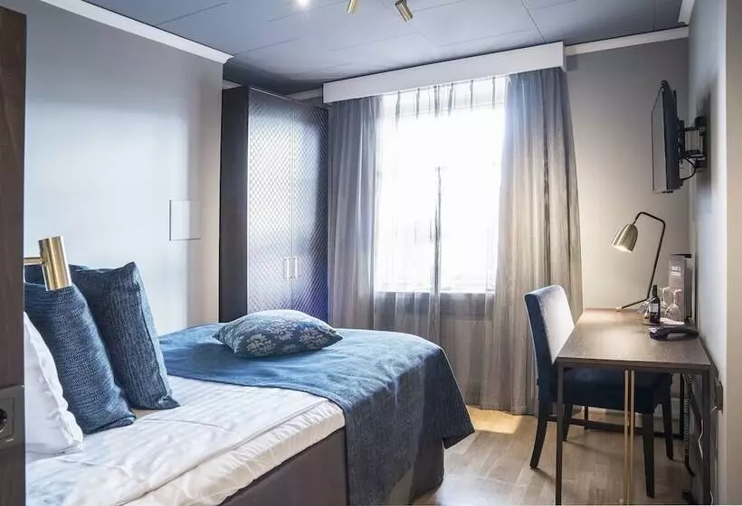 اتاق استاندارد, Clarion Grand