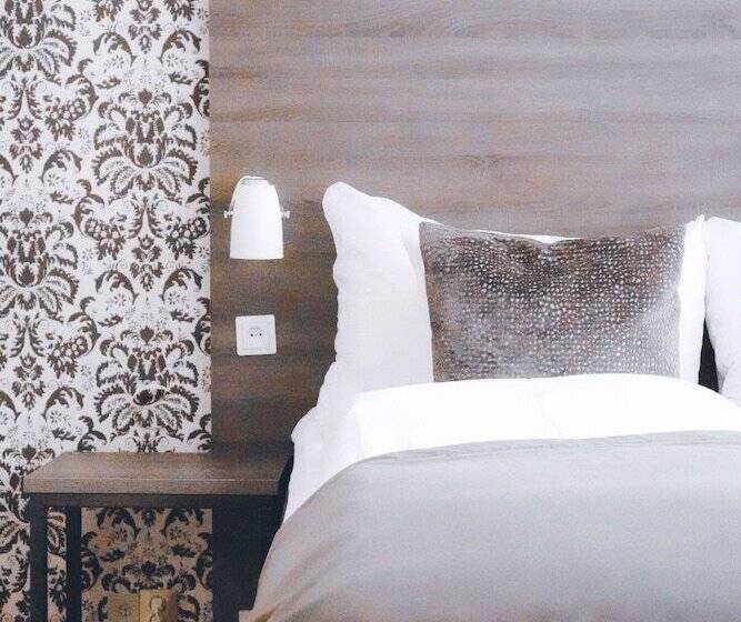 豪华房间, Clarion Grand