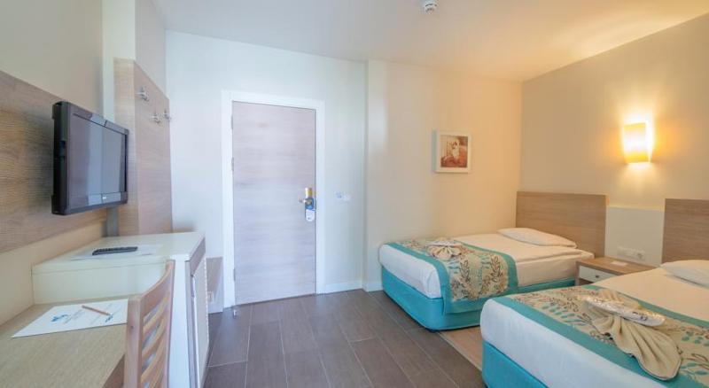 Номер Стандарт, Crystal Sunrise Queen Luxury Resort & Spa All Inclusive