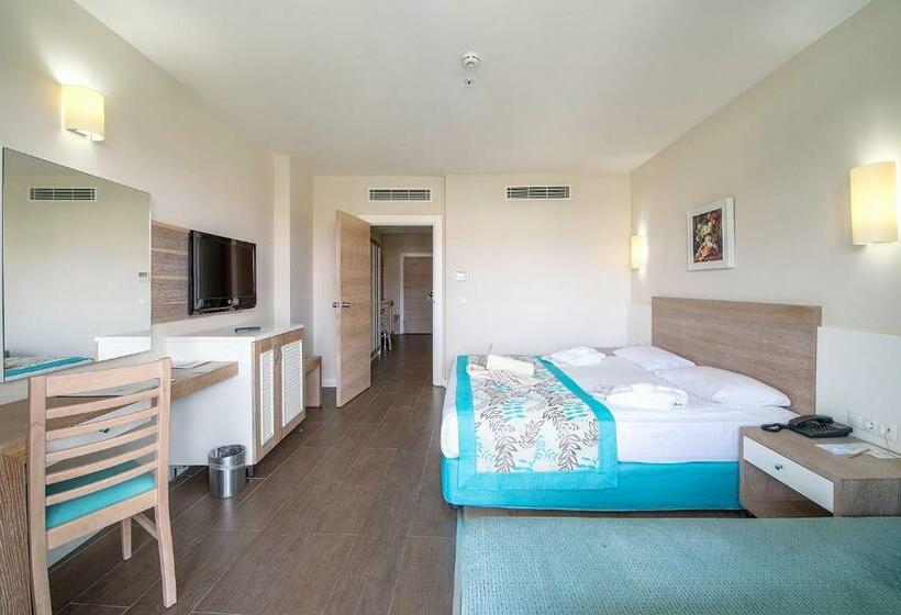 Семейный Номер, Crystal Sunrise Queen Luxury Resort & Spa All Inclusive