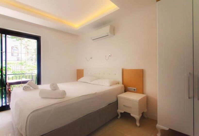 חדר סטנדרט פנימי, Ferah