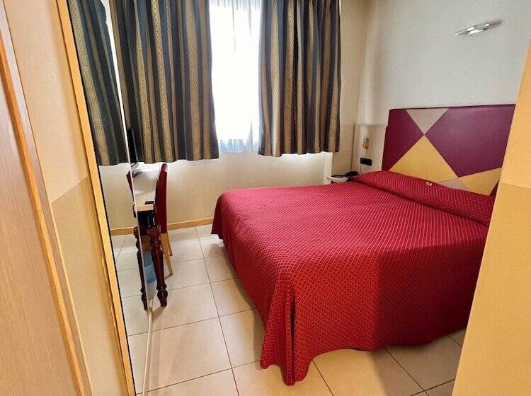 غرفة قياسية, Lovere Resort & Spa