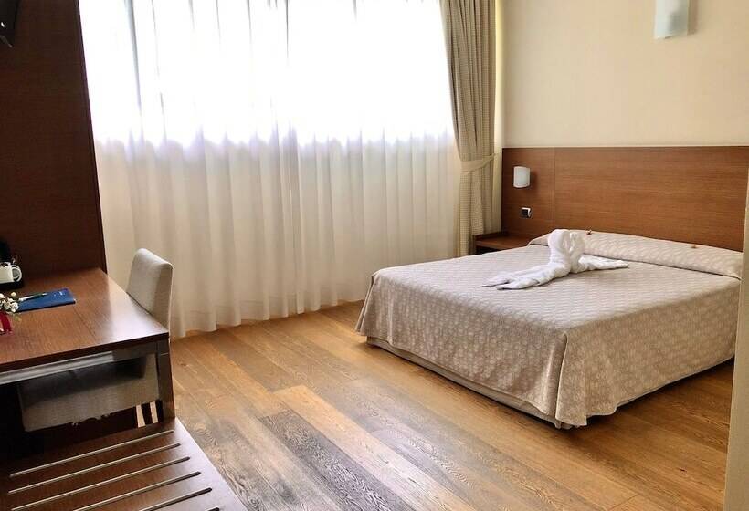 غرفة قياسية, Lovere Resort & Spa