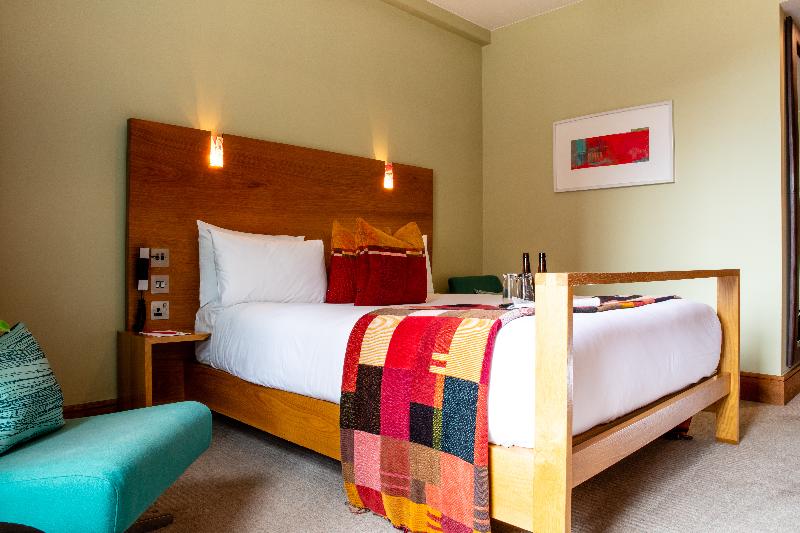 Номер Стандарт, Megaro