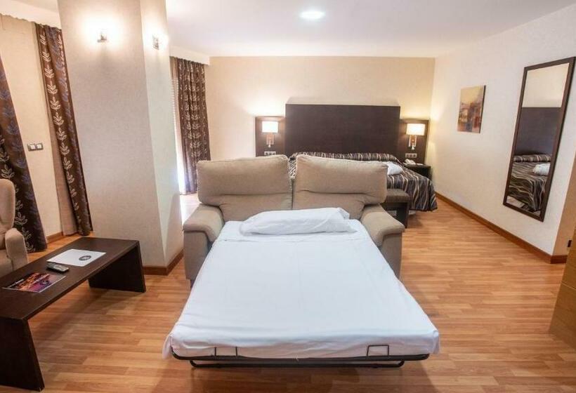 Номер Стандарт, Moon Dreams Calabahia