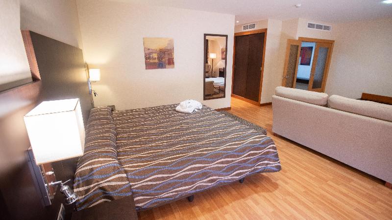 سوییت, Moon Dreams Calabahia