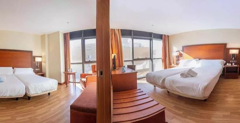 اتاق استاندارد چهار تخته, Bluesea Calabahia
