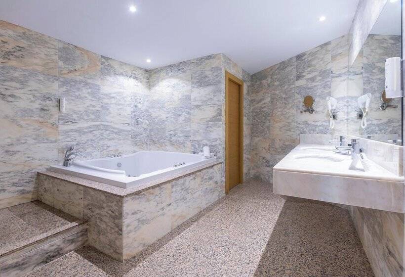 سوییت, Moon Dreams Calabahia