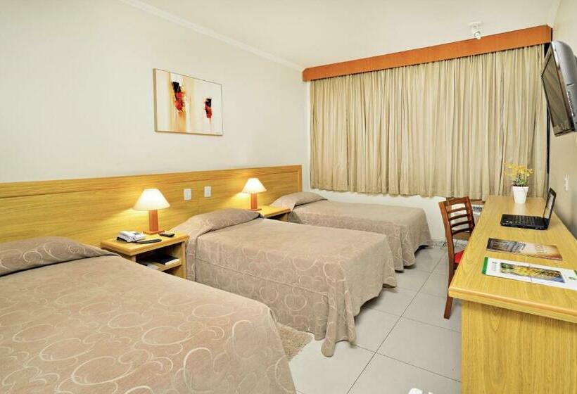 스탠다드 트리플 룸, Nacional Inn Ribeirao Preto