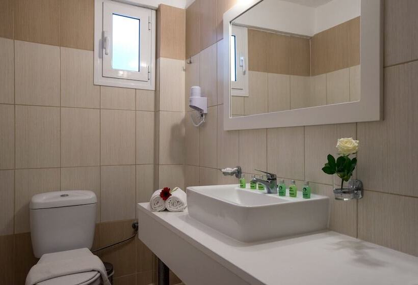 家庭间, Panorama Sidari