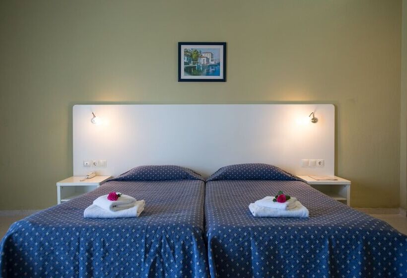 家庭间, Panorama Sidari