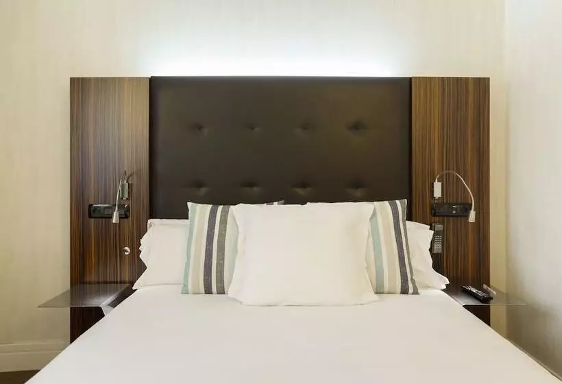 اتاق استاندارد, Petit Palace Tamarises