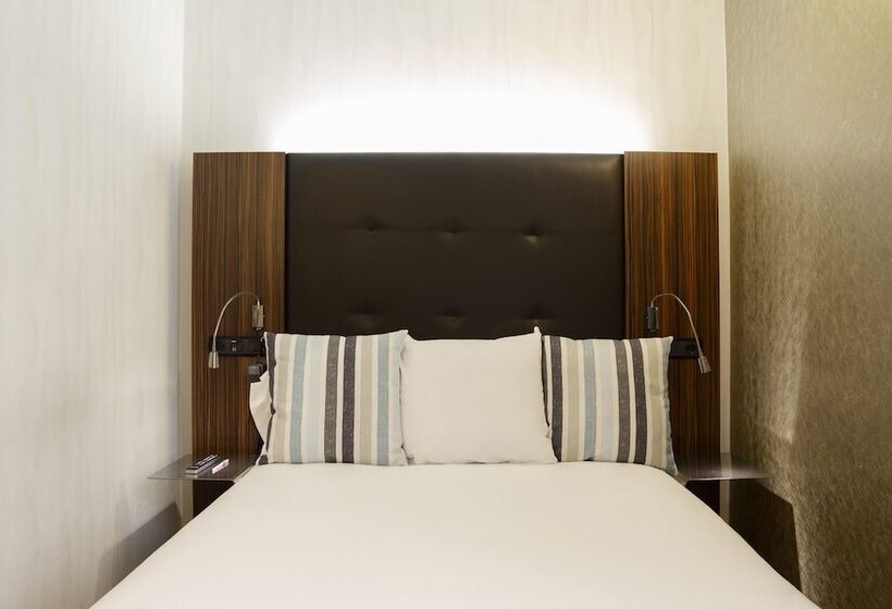 기본룸, Petit Palace Tamarises