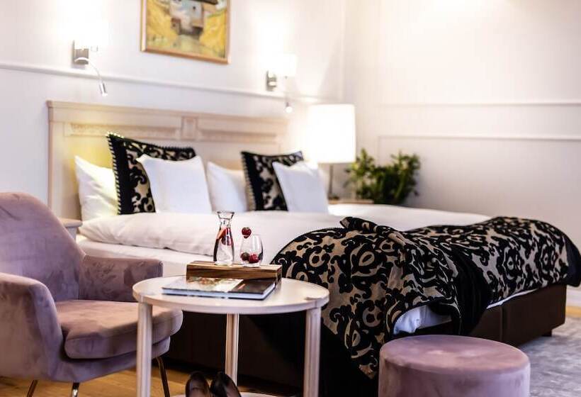 غرفة سوبيريور, Rubinstein