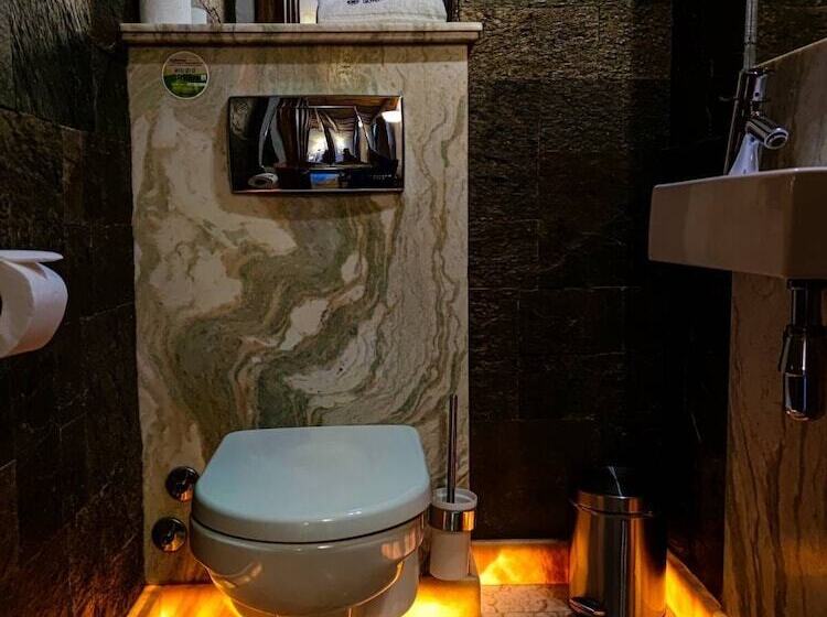 جناح, Rubinstein