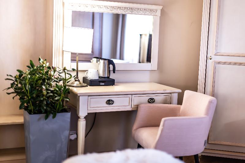 غرفة قياسية, Rubinstein